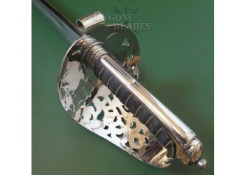 British 1892 Mk II Pattern Household Cavalry Troopers Sword. Wilkinson 1947 #12