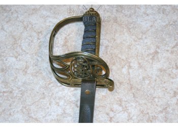 George V WW1 Infantry Officers Sword with Gothic Brass Hilt #7