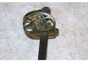 George V WW1 Infantry Officers Sword with Gothic Brass Hilt #9