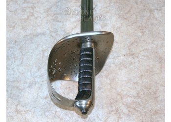 P1897 George V Infantry Officers&#039; Sword by J.R.Gaunt #4