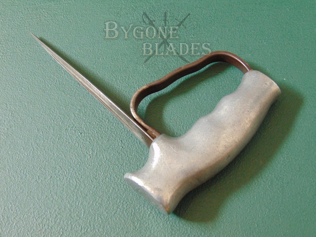 British WW1 Robbins Dudley Punch Knife. Trench Knuckle Knife Bygone