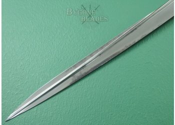 British 1827 Pattern William IV Royal Navy Officers Quill Point Sword. 1832-1837 #18
