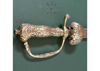 British 18th Century Saw-Back Hunting Sword. Cuttoe circa 1750 #13