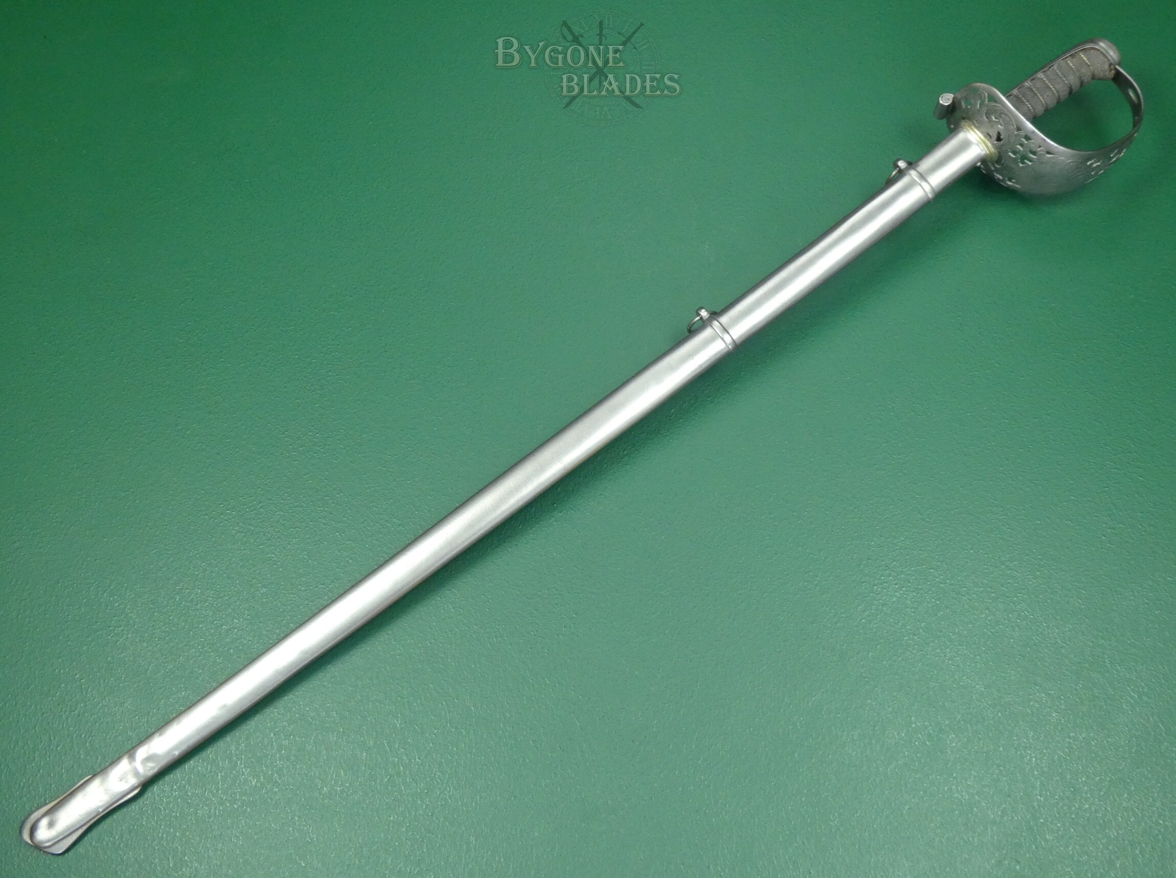 British 6th Dragoon Guards (Carabiniers) Regimental Pattern Sword. Pillin 1888. #2608019 #4