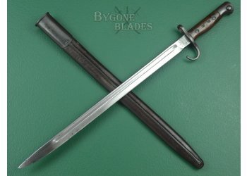 British 1907 Mk1 Hooked Quillon Bayonet. Mk1 Internal Chape Scabbard. #2207018 #2