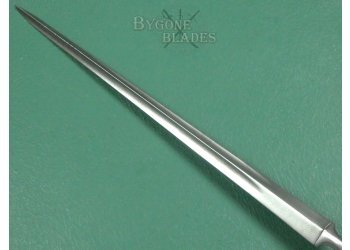 British Lovell's Catch 1851 Pattern Musket Bayonet. #2511007 #8