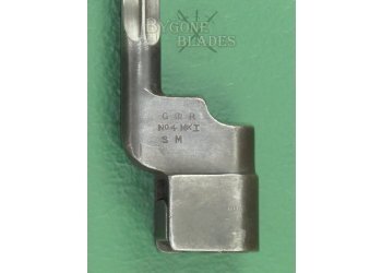 British No.4 Mk 1 Cruciform Bayonet. WW2. Singer 1941. #2204001 #9