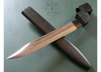 Poole Factory No.9 Socket Bayonet