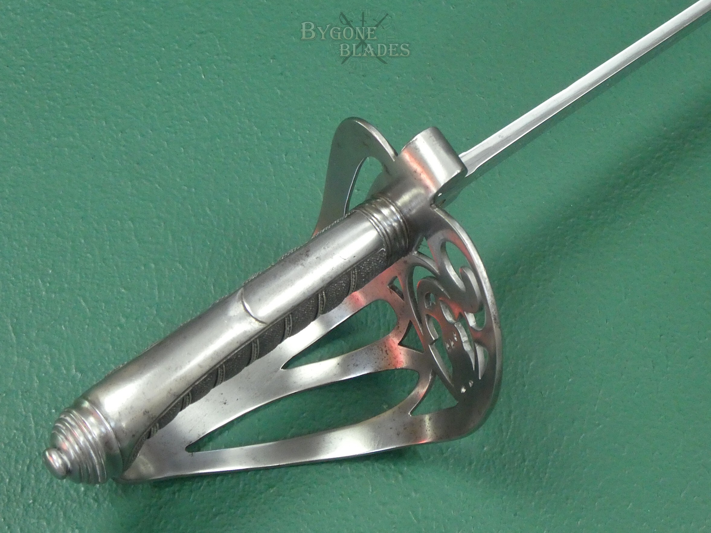 British Rifle Officers Sword. Hawkes &amp; Co. Scarce Unfullered Blade Variant. #2608002 #13