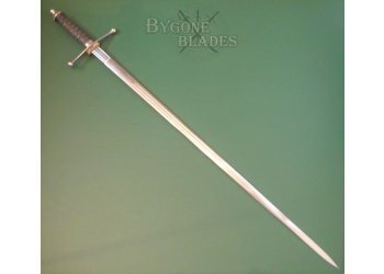 British. Scottish Highland Infantry officer's Cross Hilt Broadsword #5