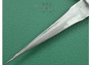 British WW1 Trench Knife. Adapted P1888 Bayonet #10