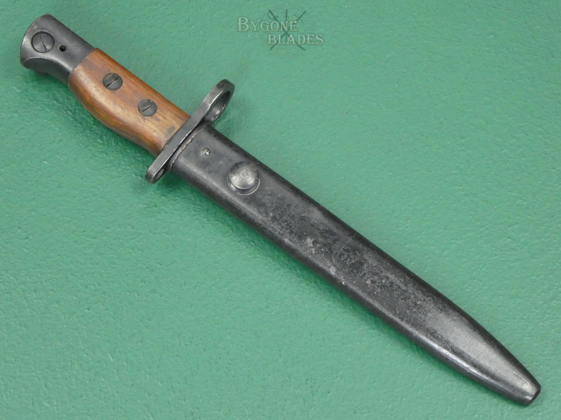 British WW2 Production No.5 Jungle Carbine Bayonet. Wilkinson. S294. #2607008 #3