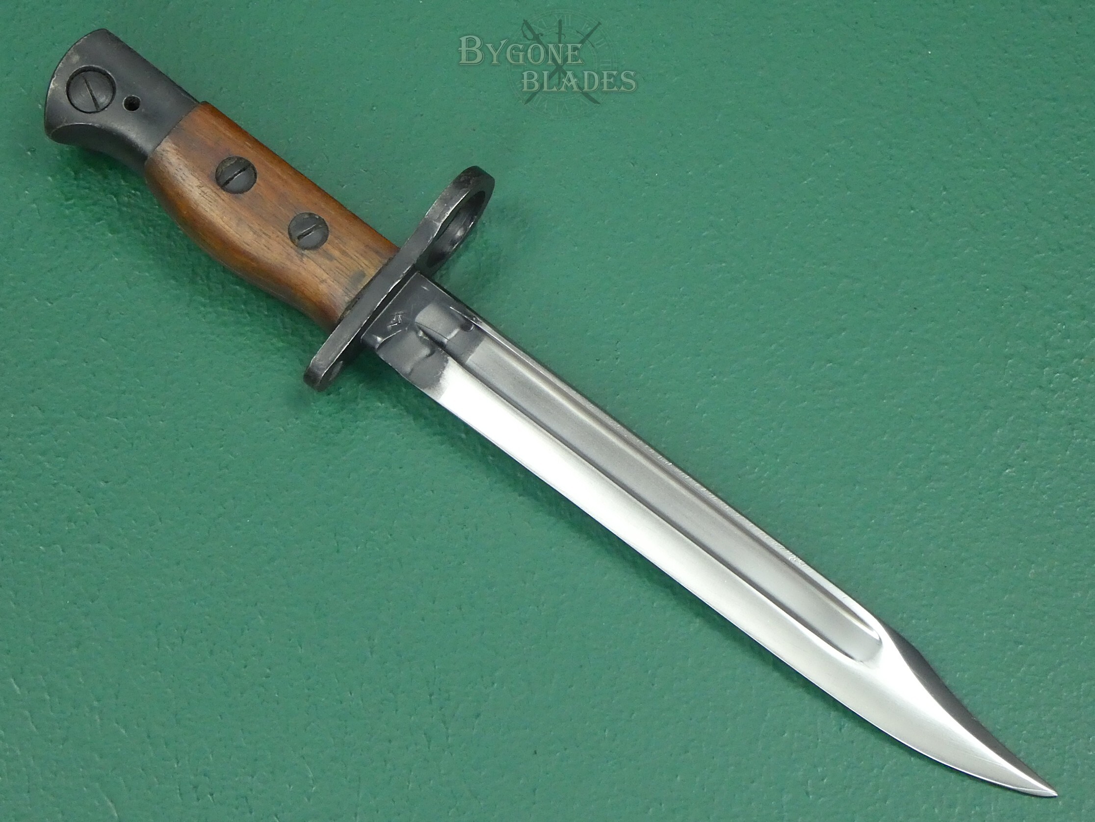British WW2 Production No.5 Jungle Carbine Bayonet. Wilkinson. S294. #2607008 #5