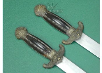 Chinese Qing Dynasty Shuangshoujian. Paired Swords. #2407027 #7