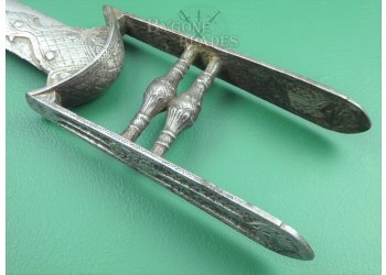 Indian 17th Century Tanjore Katar #6