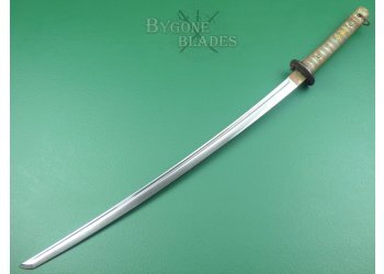 Japanese Type 95 Shin Gunto. WW2 NCO Sword. Matching Numbered Scabbard #6